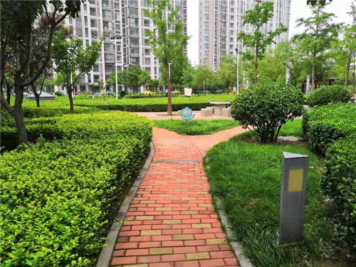 怡馨家园绿化步道