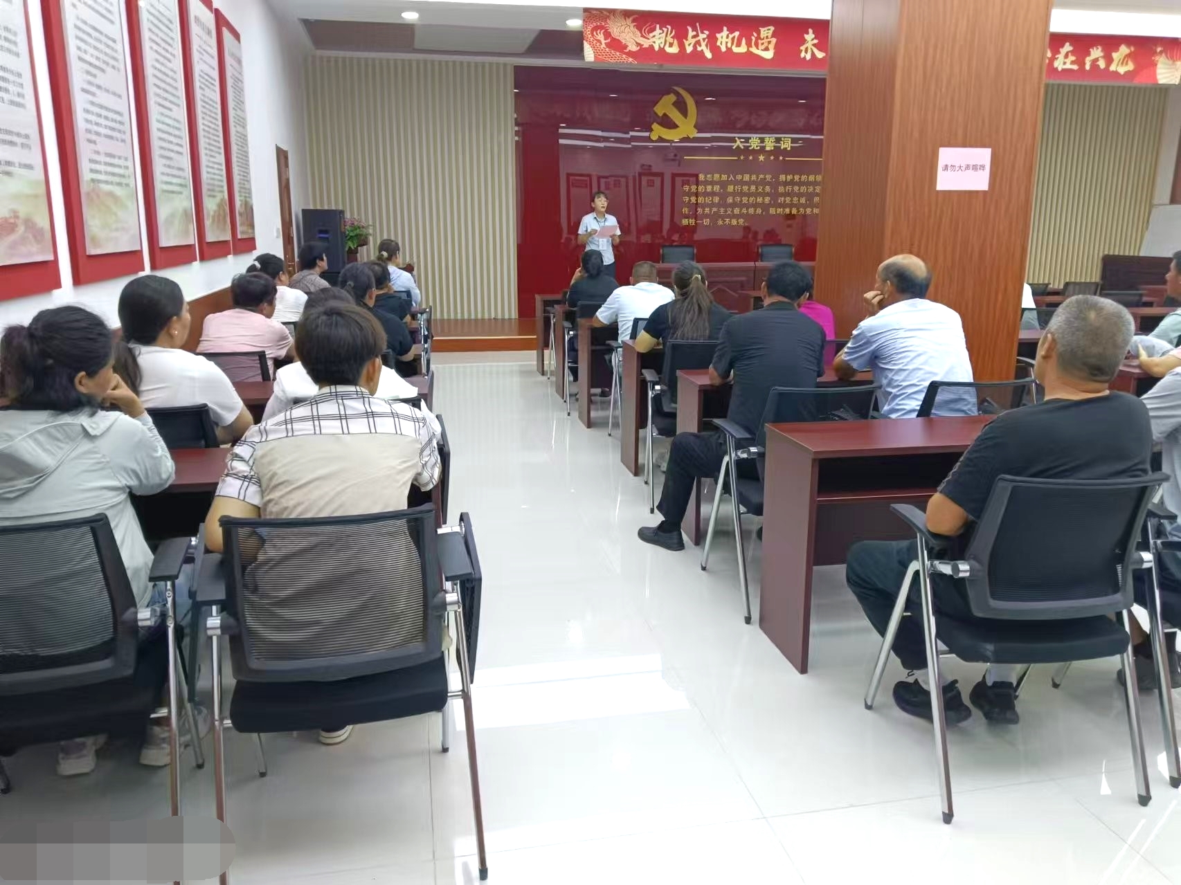 东营博琛人力资源有限公司助力广饶县乐安中学食堂员工面试圆满完成